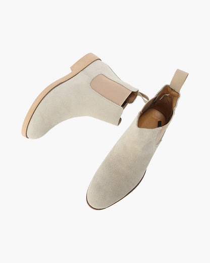 V Chelsea Boots